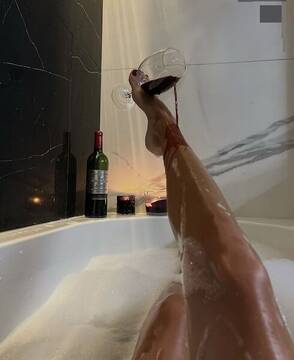 Public Photo of yourbarbiie